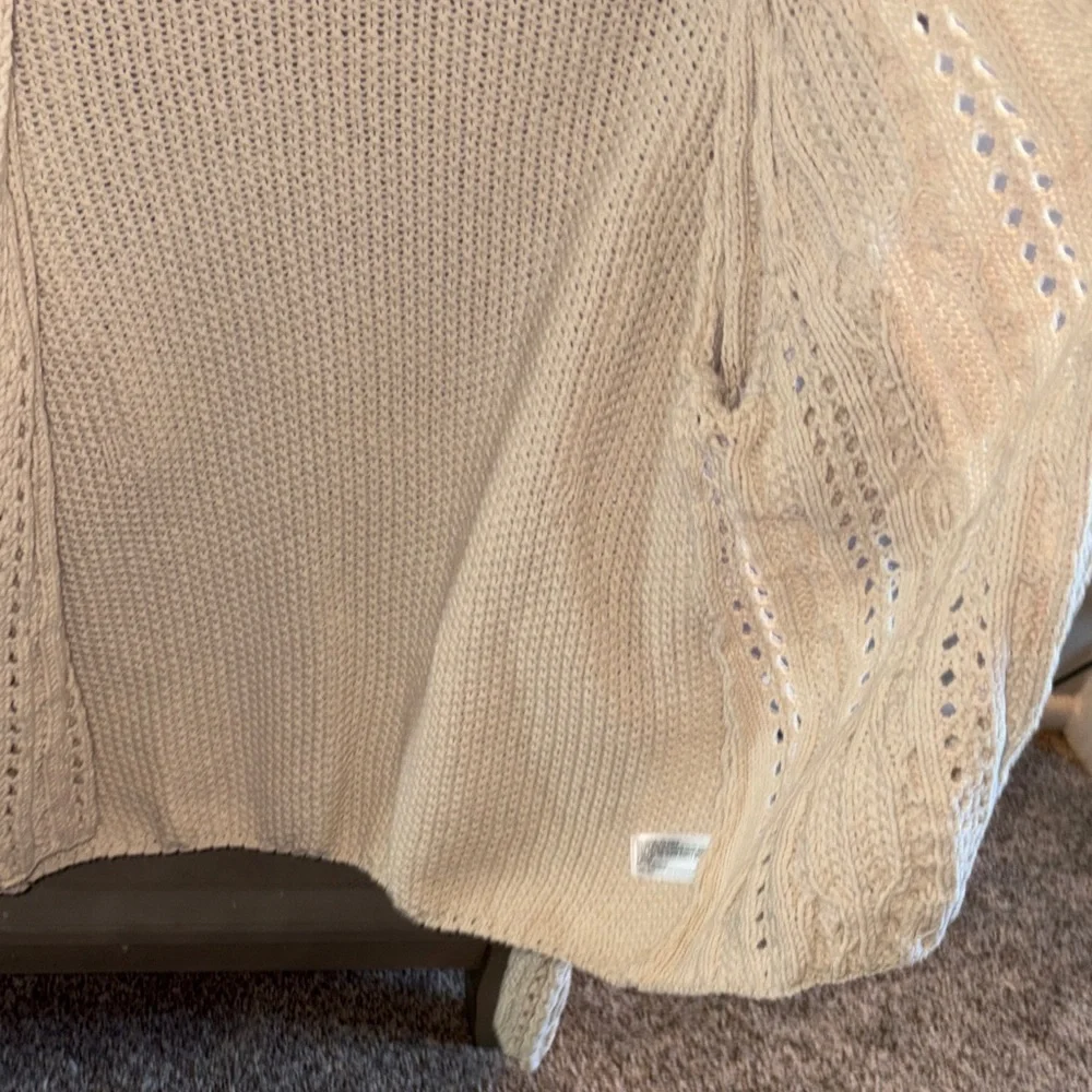 Universal Thread Cream Ruffle Cardigan - Picture 8 of 13